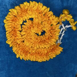 Cloth flower garland